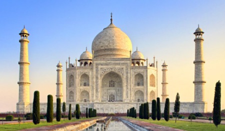 Essay on A Visit To Taj Mahal